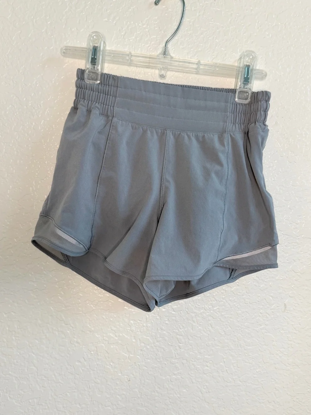 Lululemon Hotty Hot Gray High Rise Lined Shorts Size 2